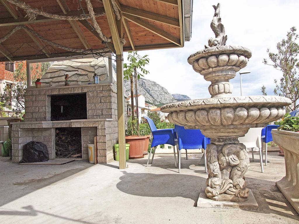 Apartments Pomalo Makarska Exterior foto